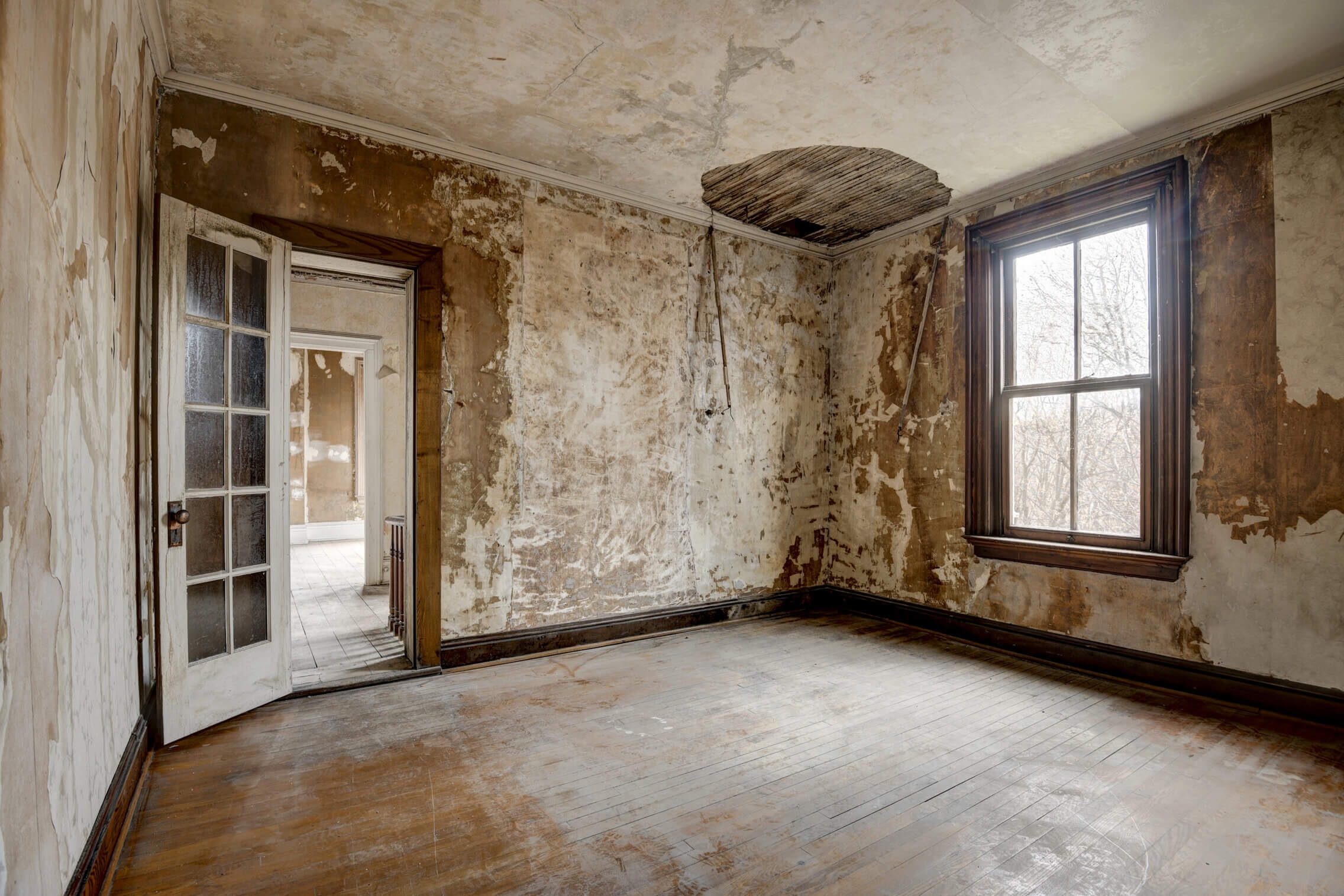 interior auburn castle