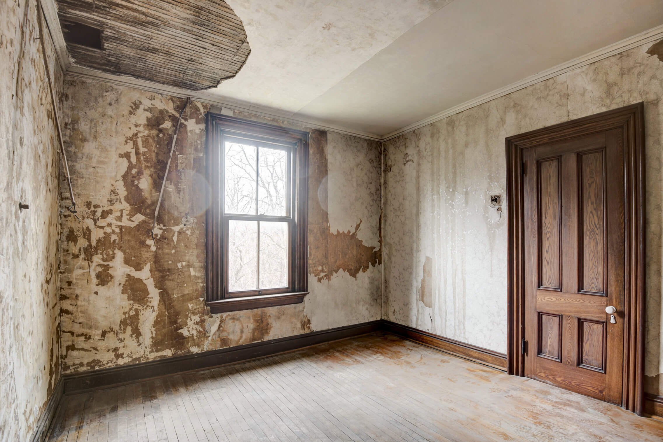 auburn castle interior