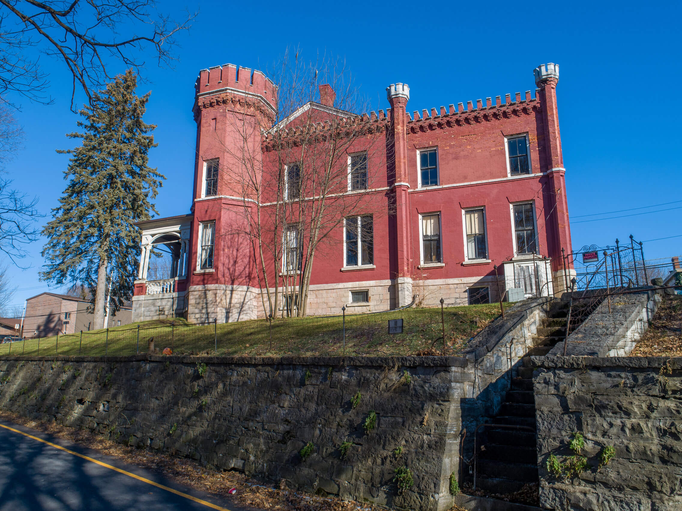 auburn castle