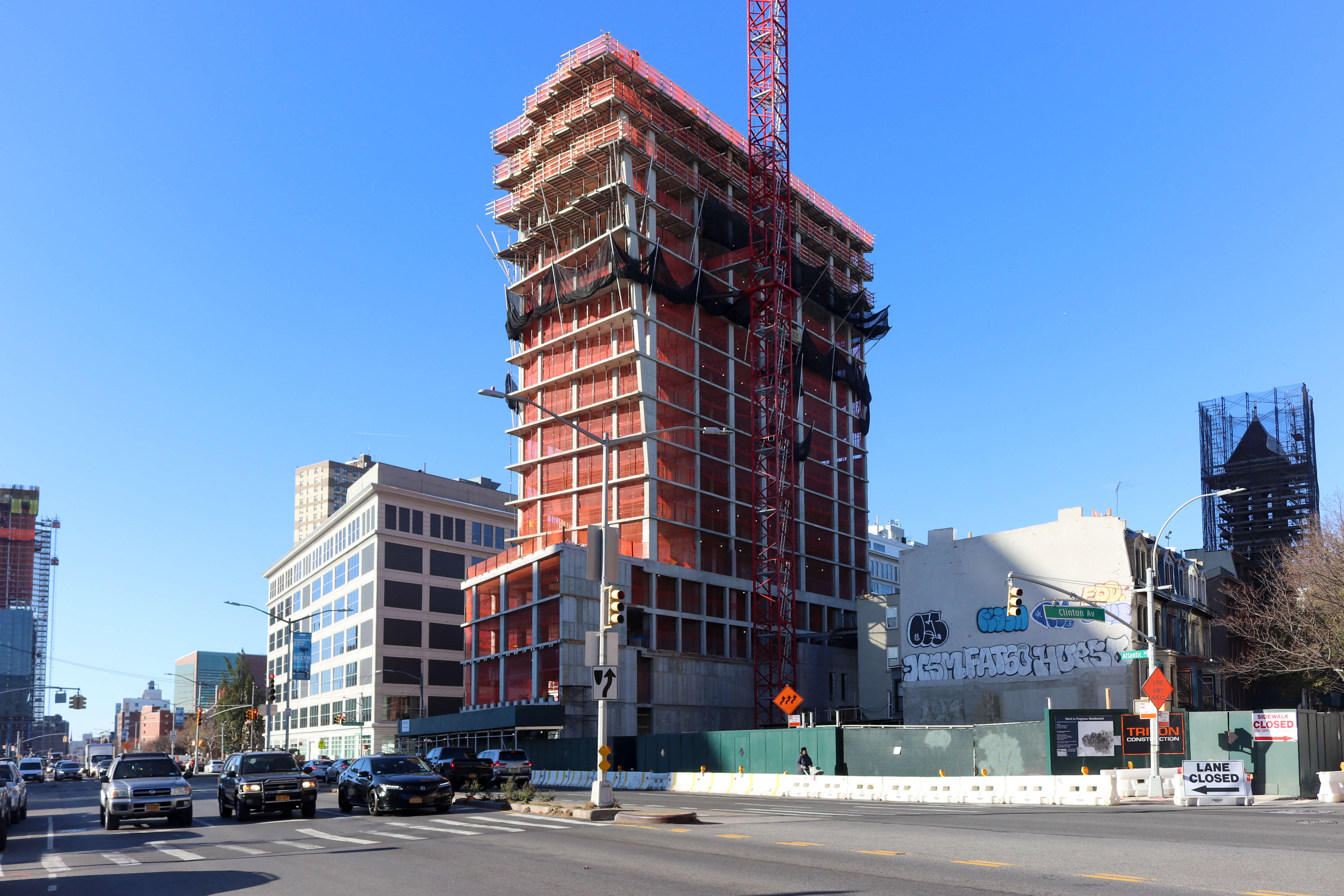 construction at 550 clinton avenue