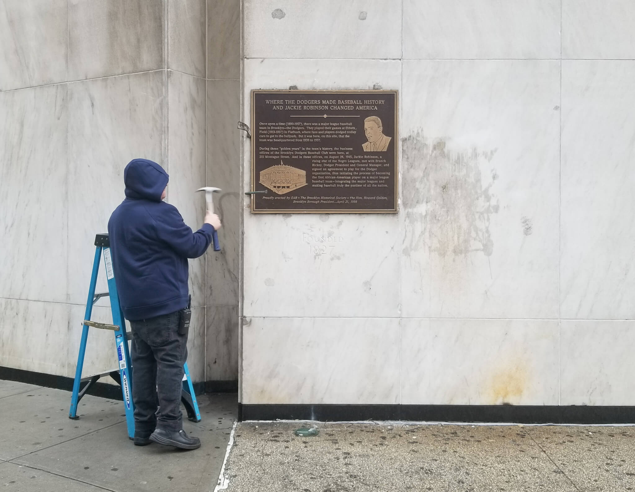dodgers plaque removal