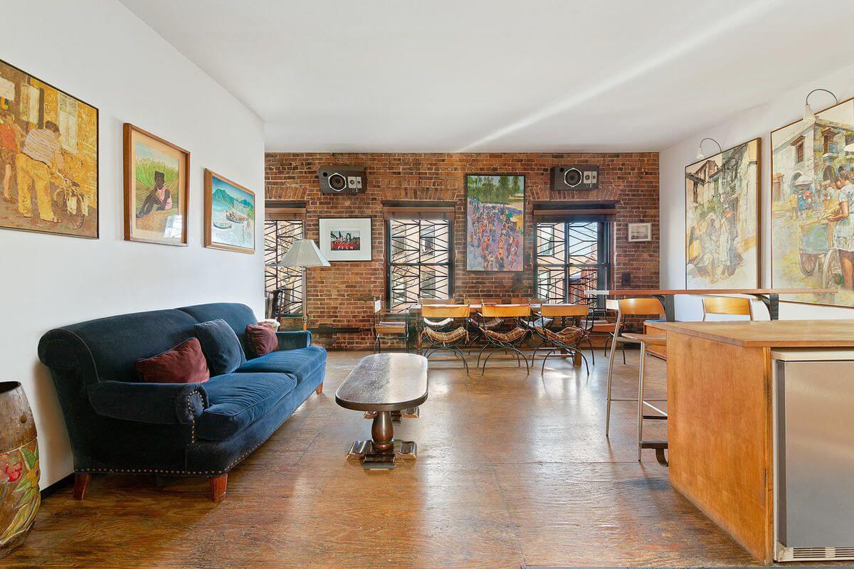 williamsburg house for sale