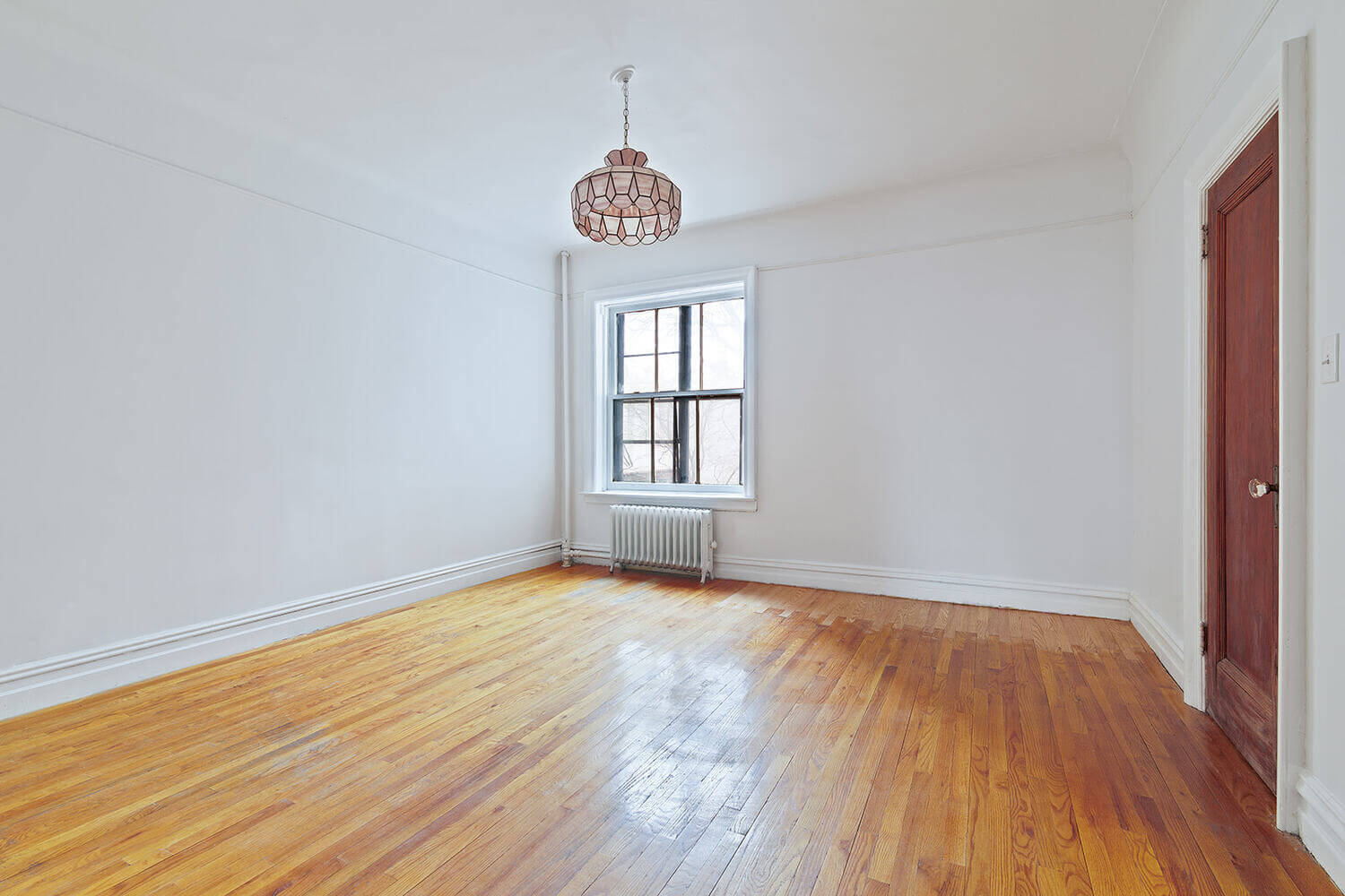 interior of 412 Stuyvesant avenue bed stuy brooklyn