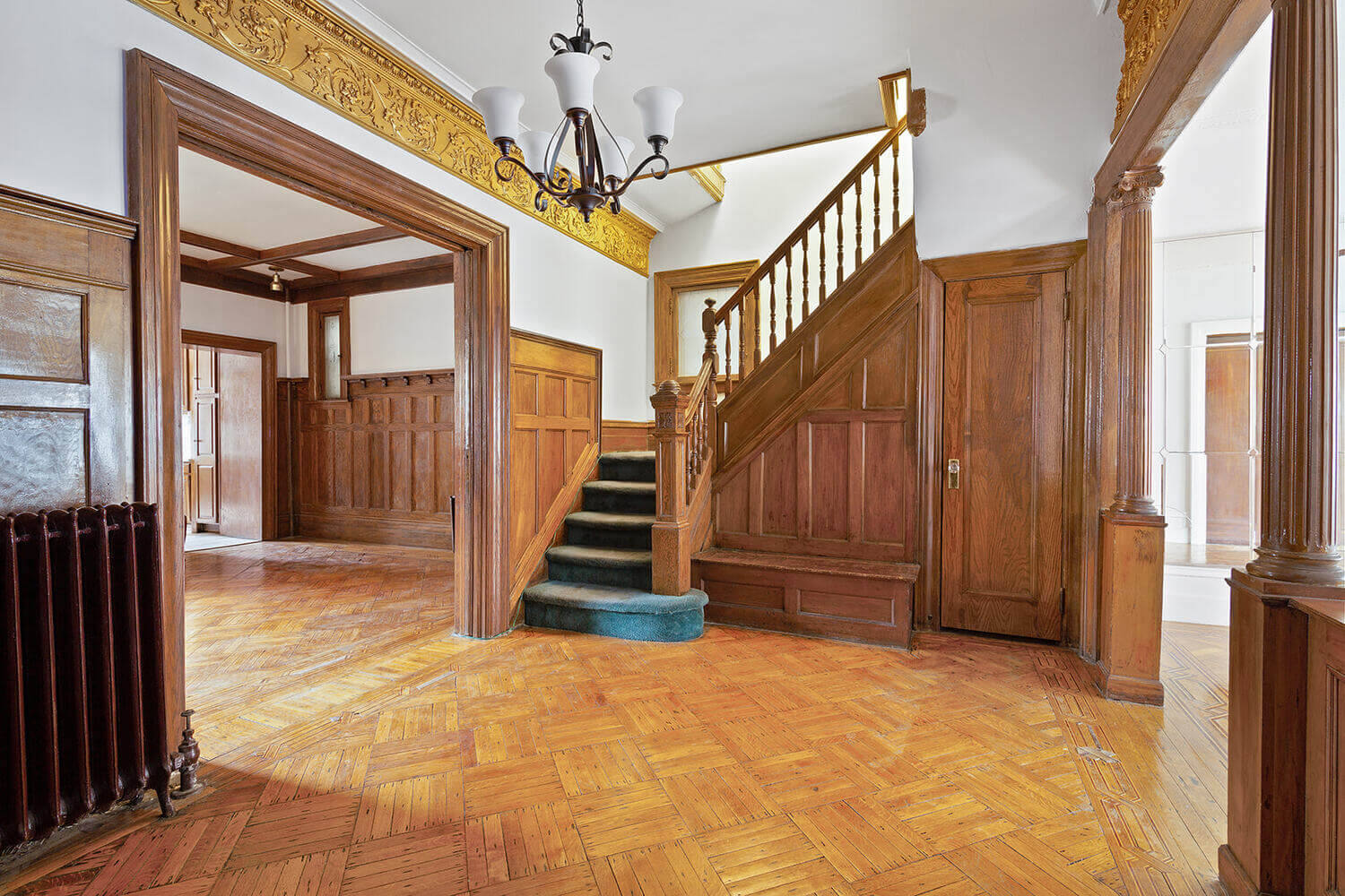 interior of 412 Stuyvesant avenue bed stuy brooklyn