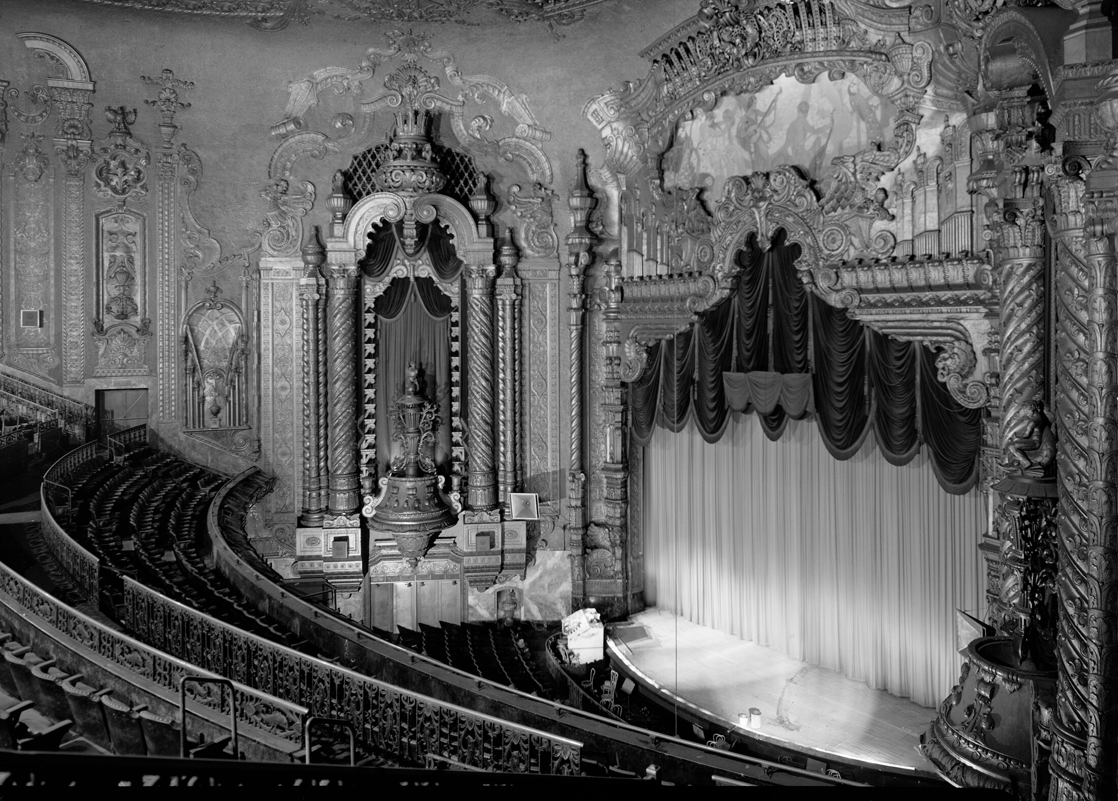 interior of fox theater