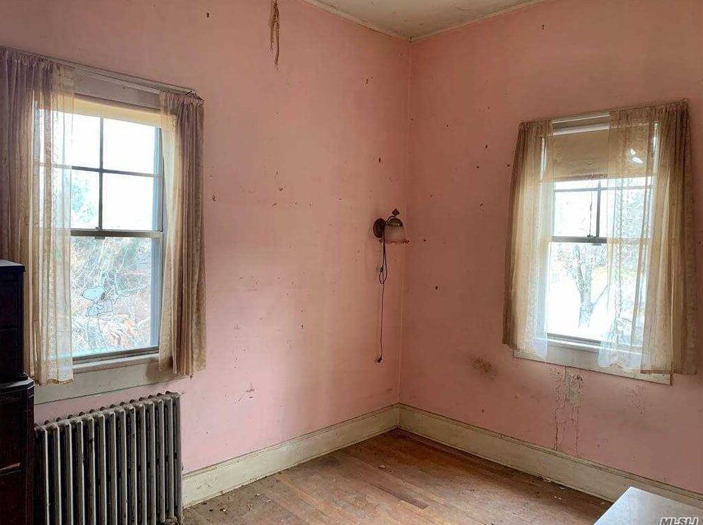 interior of woodhull house in millers place long island