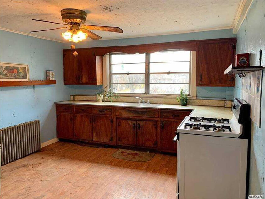 interior of woodhull house in millers place long island