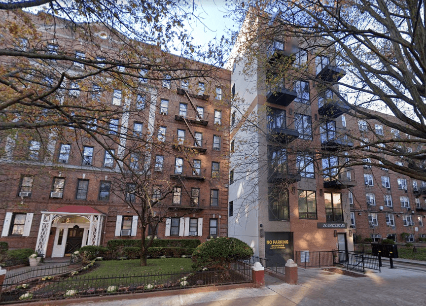 street view of 250 lenox road