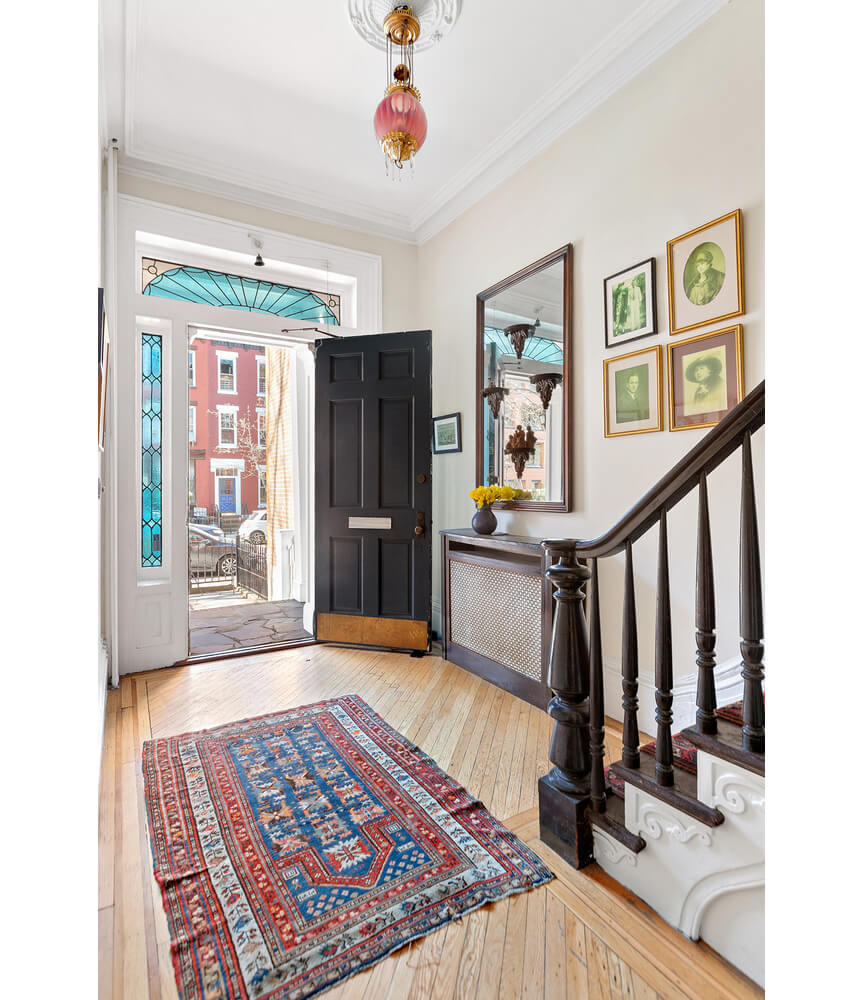 interior of 181 8th street brooklyn