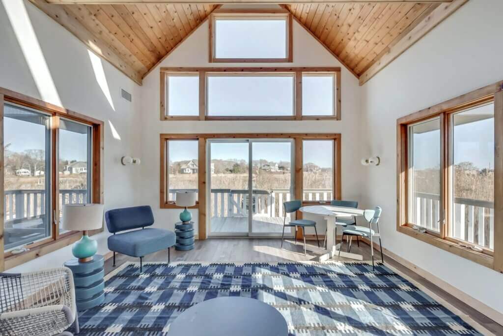 interior of 3265 park avenue