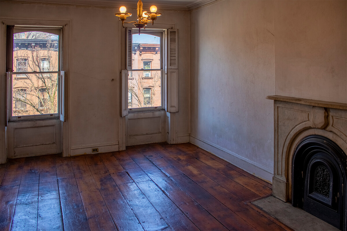 interior of 196 greene avenue clinton hill brooklyn