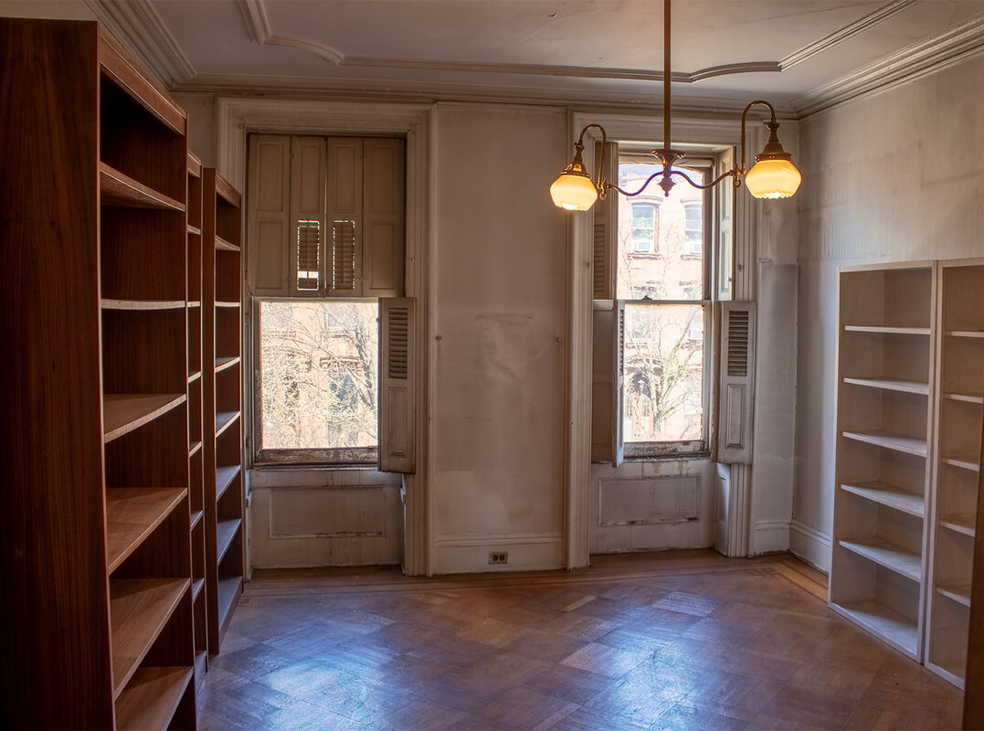 interior of 196 greene avenue clinton hill brooklyn