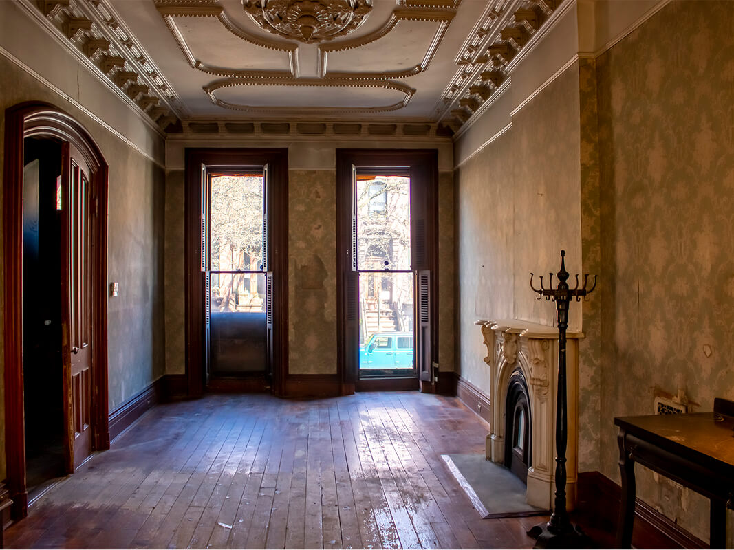 interior of 196 greene avenue clinton hill brooklyn