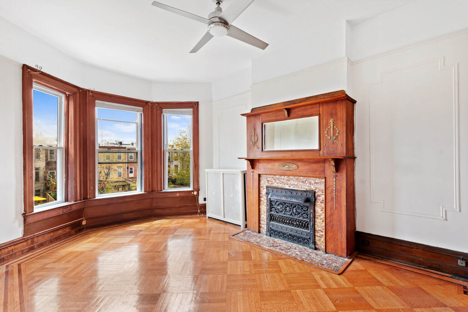 interior of 1092 prospect place brooklyn