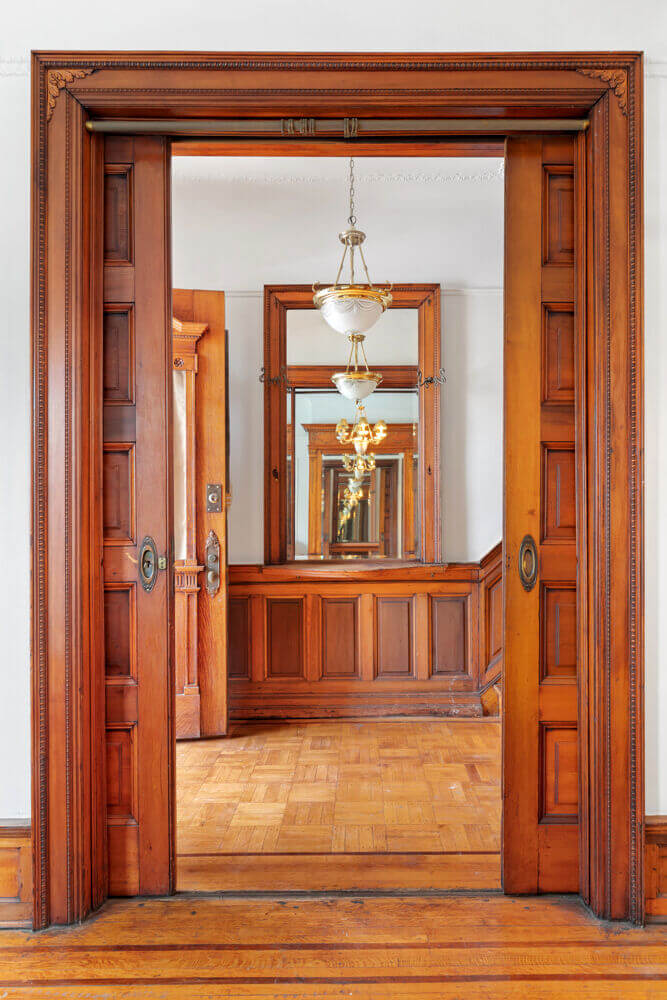 interior of 1092 prospect place brooklyn