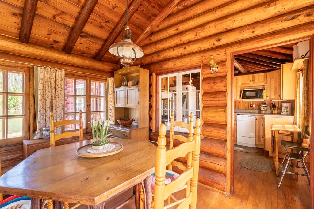 interior of cabin on knottingham road in ray brook ny