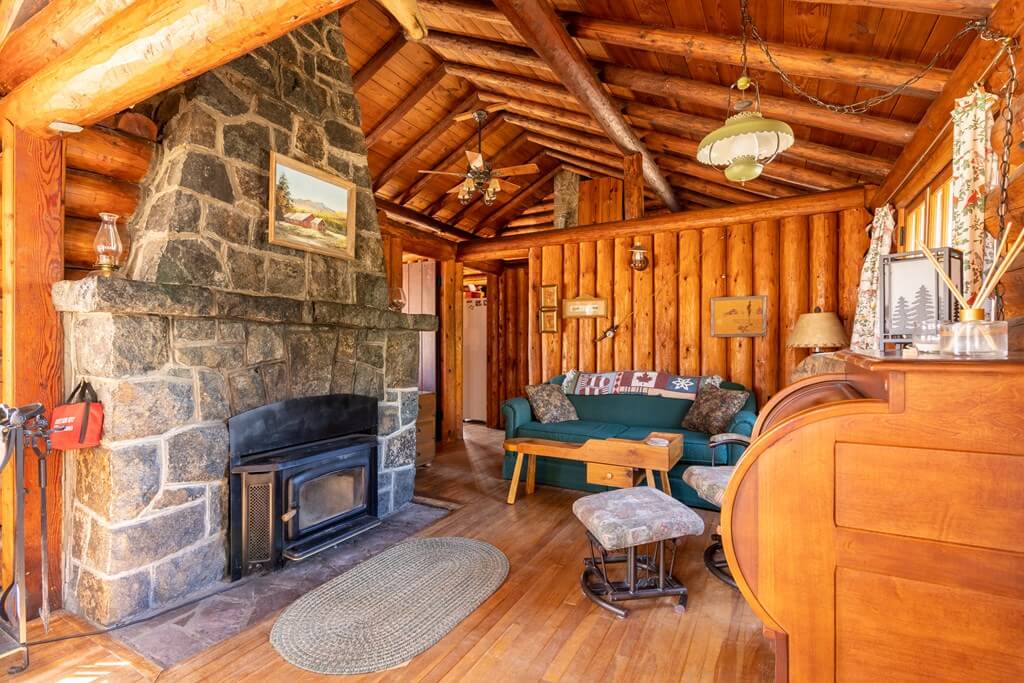 interior of cabin on knottingham road in ray brook ny