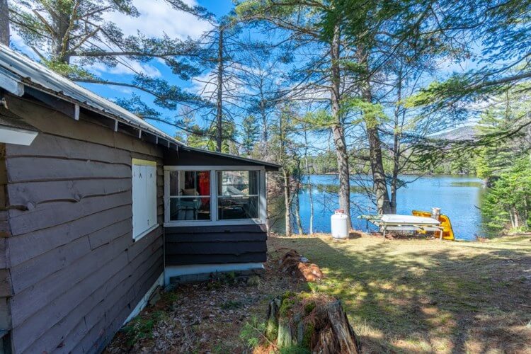 exterior of cabin on knottingham road in ray brook ny
