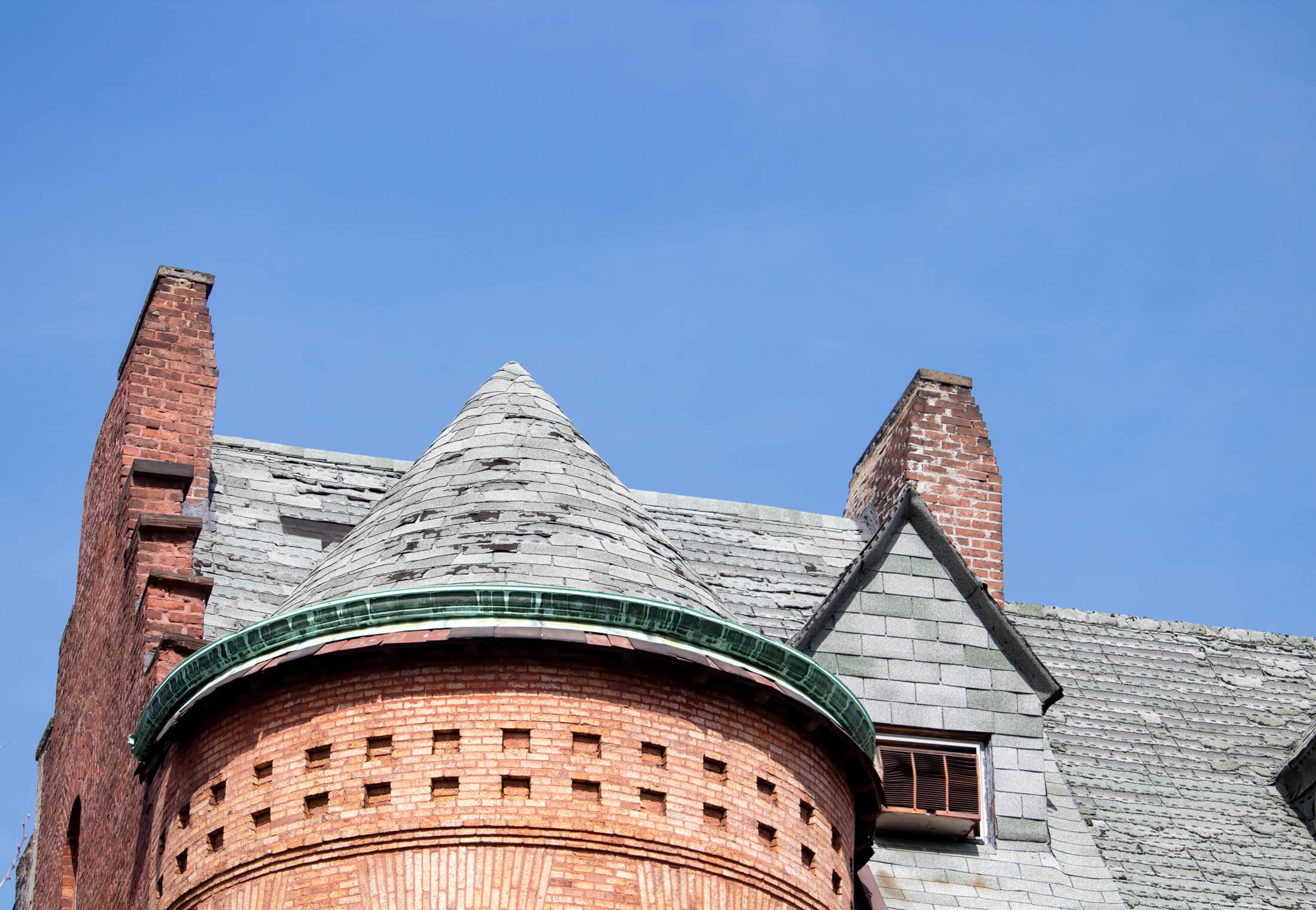 crown heights roofline