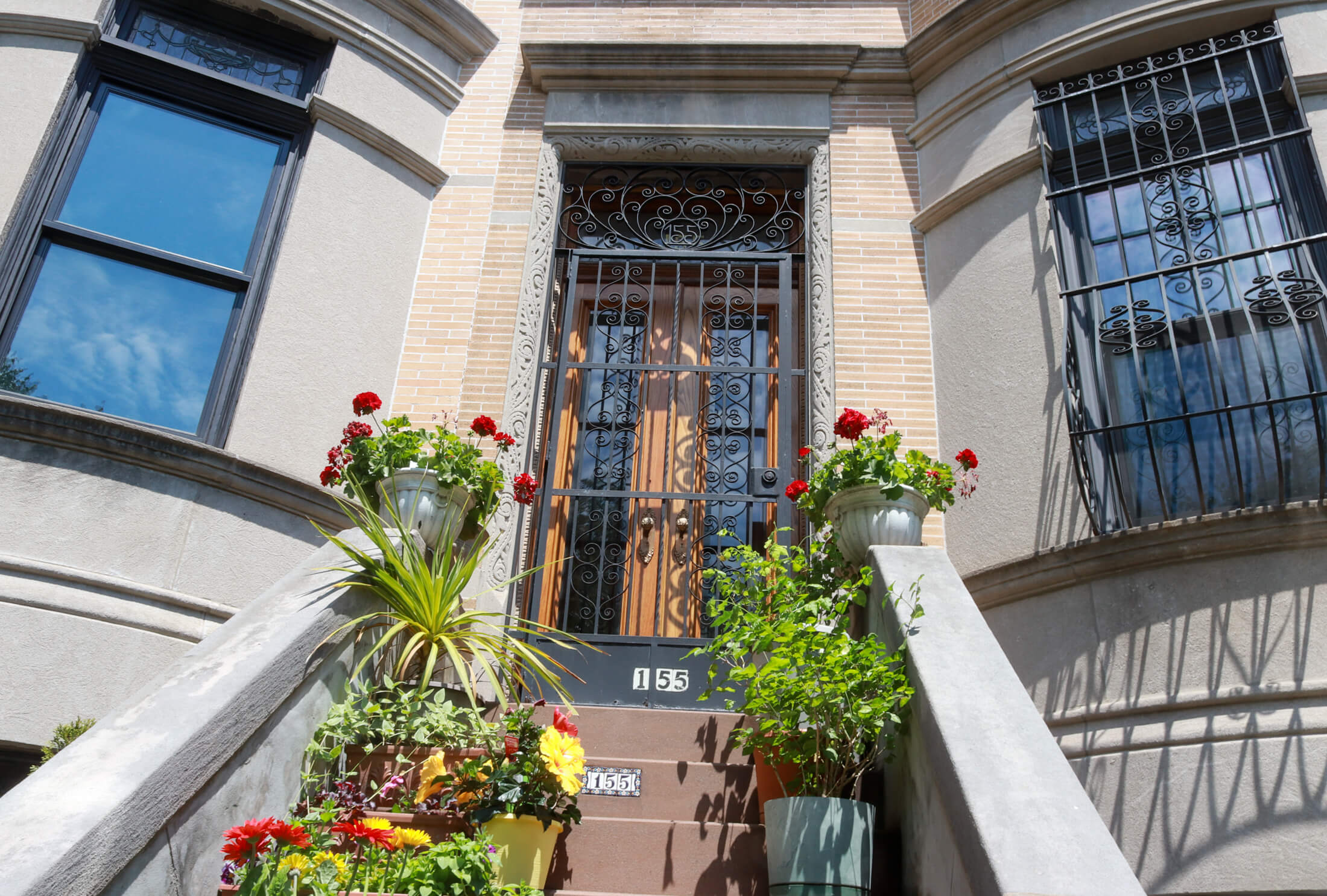 a stoop in prospect lefferts gardens