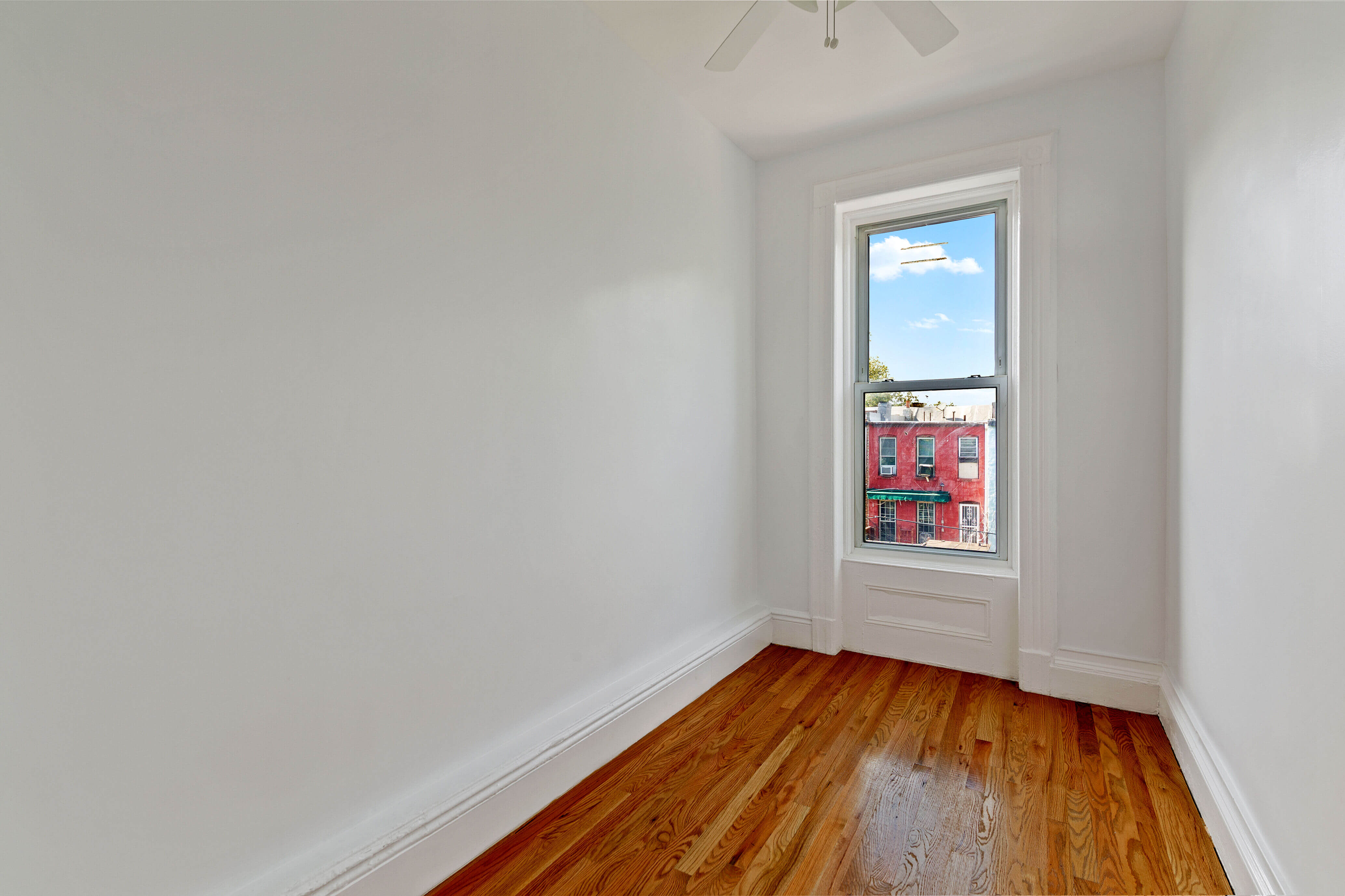 interior of 615 MacDonough Street brooklyn