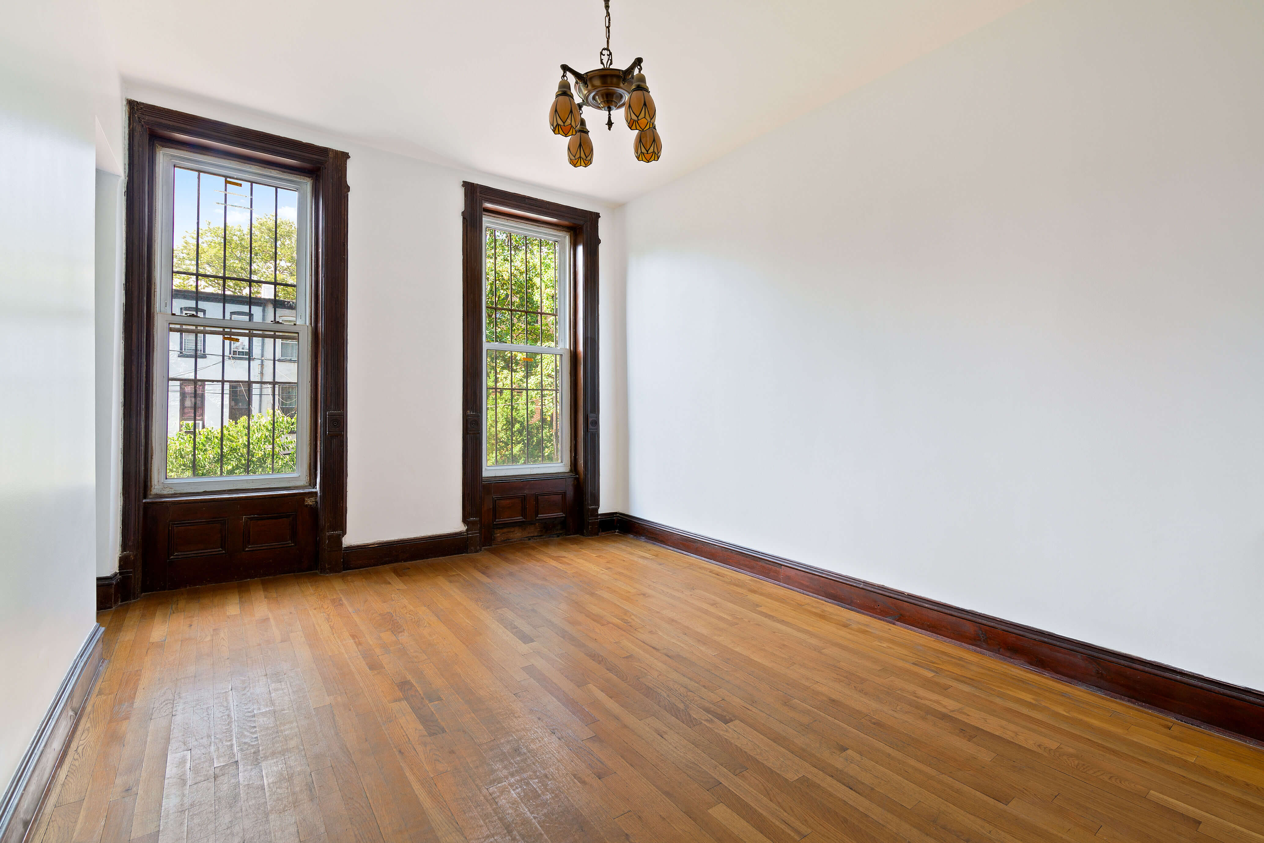 interior of 615 MacDonough Street brooklyn