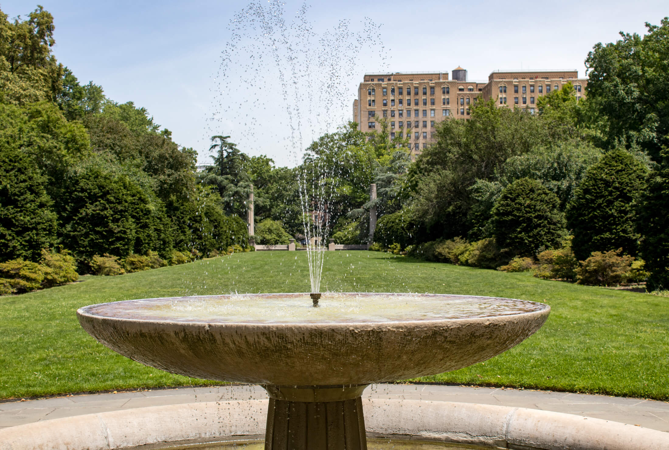 fountain at Brooklyn Botanic Garden