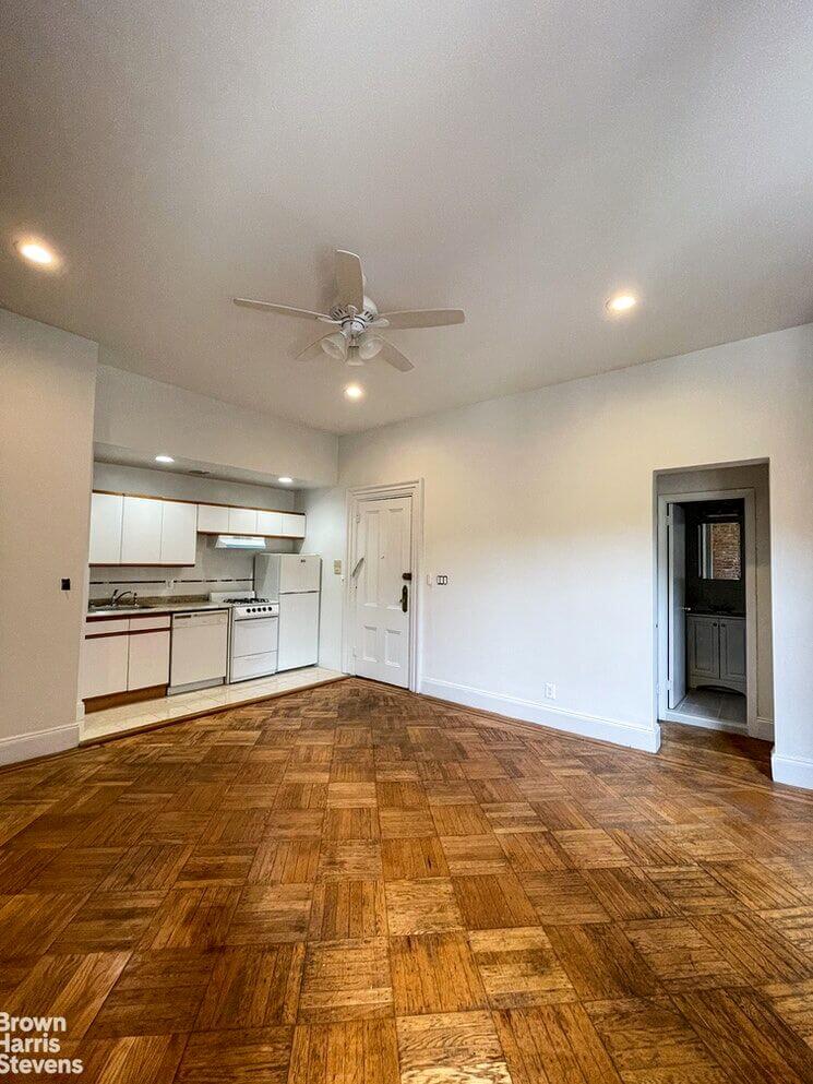 interior of 54 pierrepont street in brooklyn heights