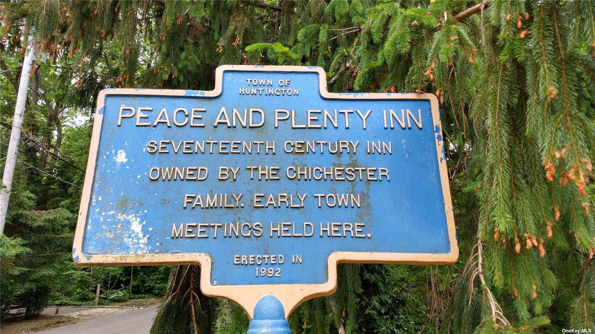 exterior of the chichester inn 107 chichester road in huntington long island