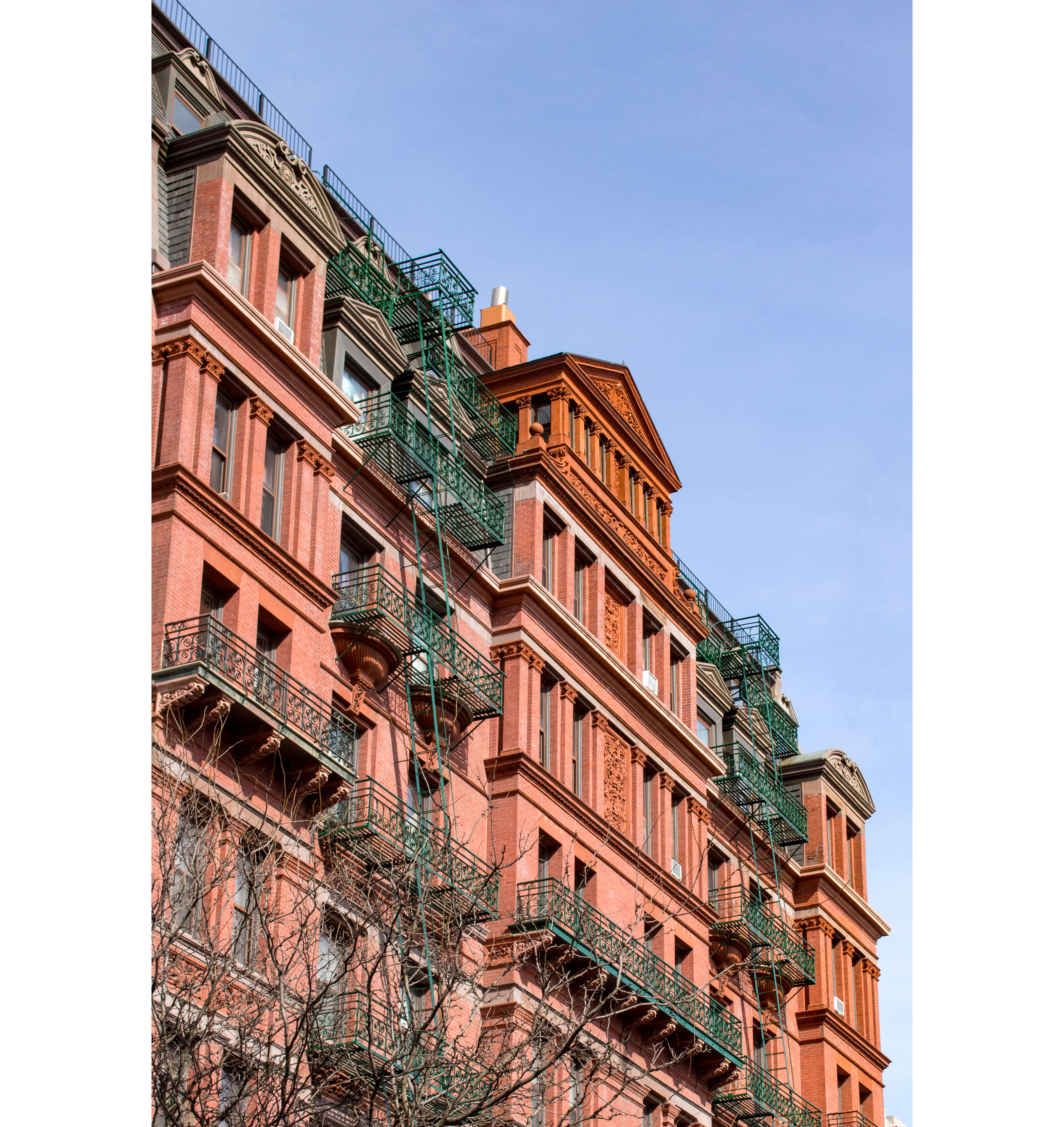 The Berkeley and Grosvenor Apartments on Montague Street in Brooklyn Heights