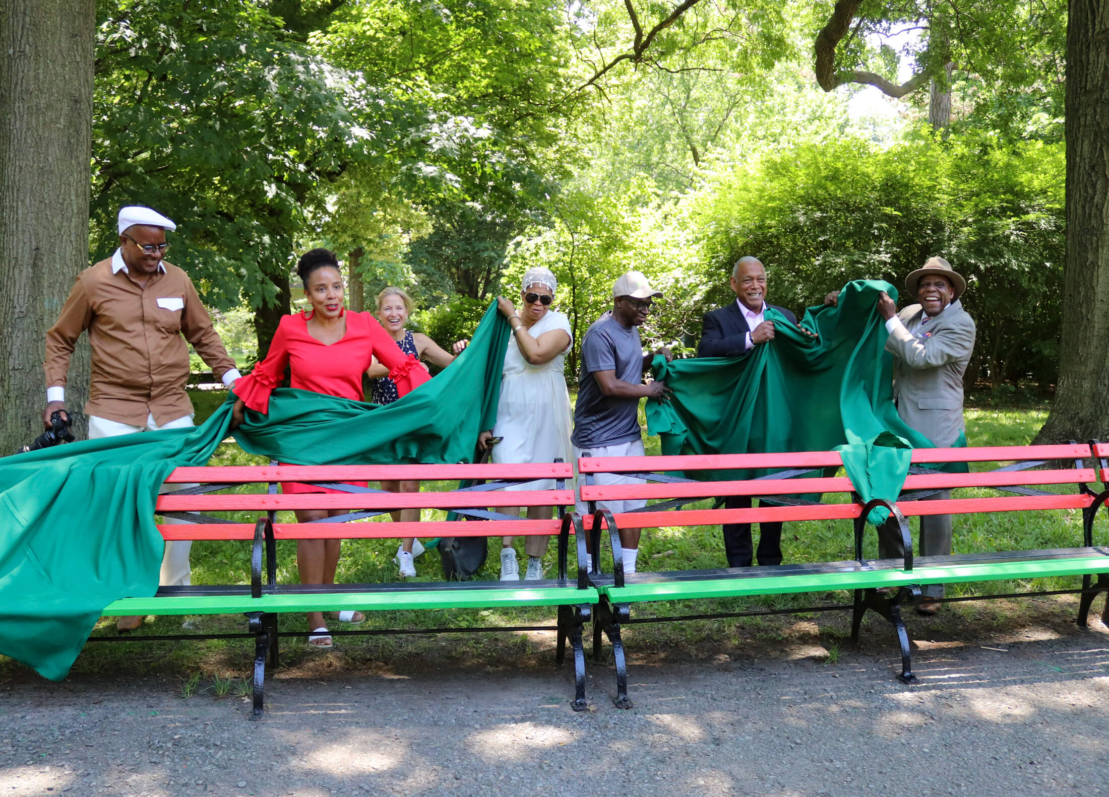 The newly named seating area was unveiled by a group including photographer Jamel Shabazz, Councilmember Laurie Cumbo, Prospect Park Alliance President Sue Donoghue, and NYC Parks Commissioner Mitchell Silver