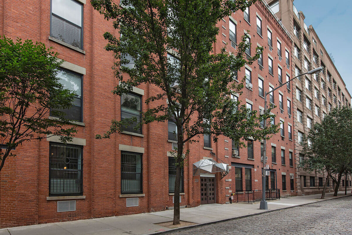 exterior of 29 tiffany place brooklyn