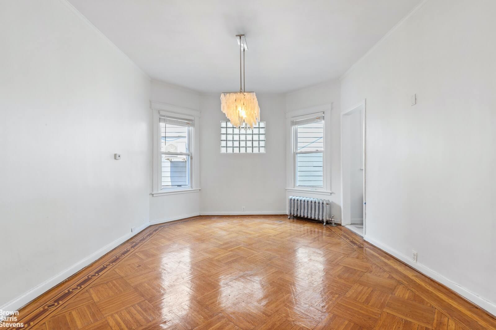 interior of apartment 1 in 555 rugby road brooklyn