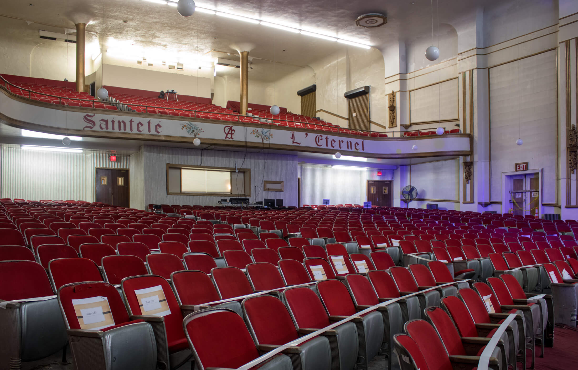 interior of the rialto theater flatbush