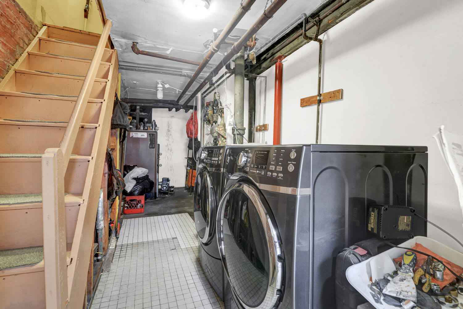 interior of 46 hendrix street brooklyn