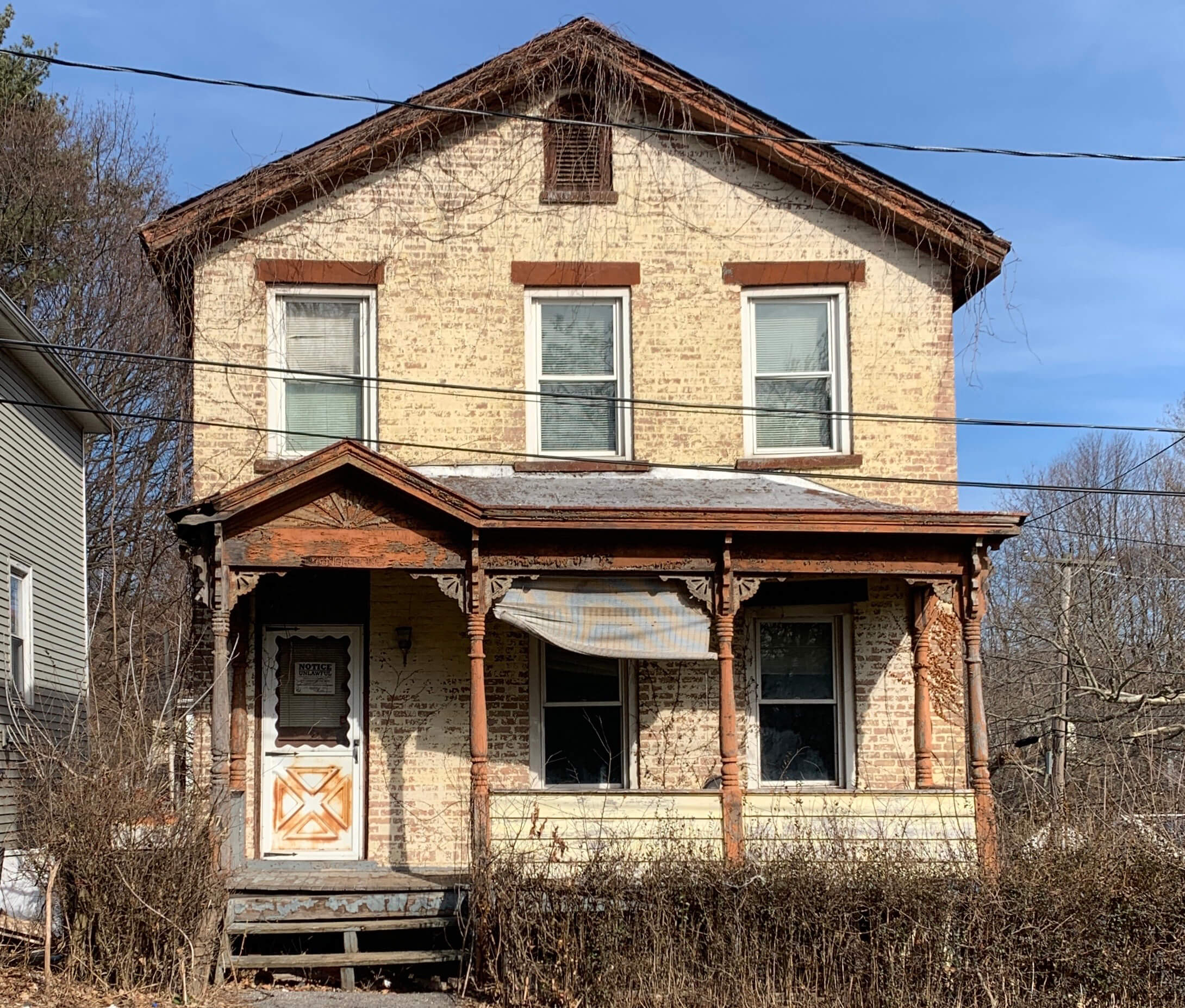 exterior of 174 Hasbrouck Avenue