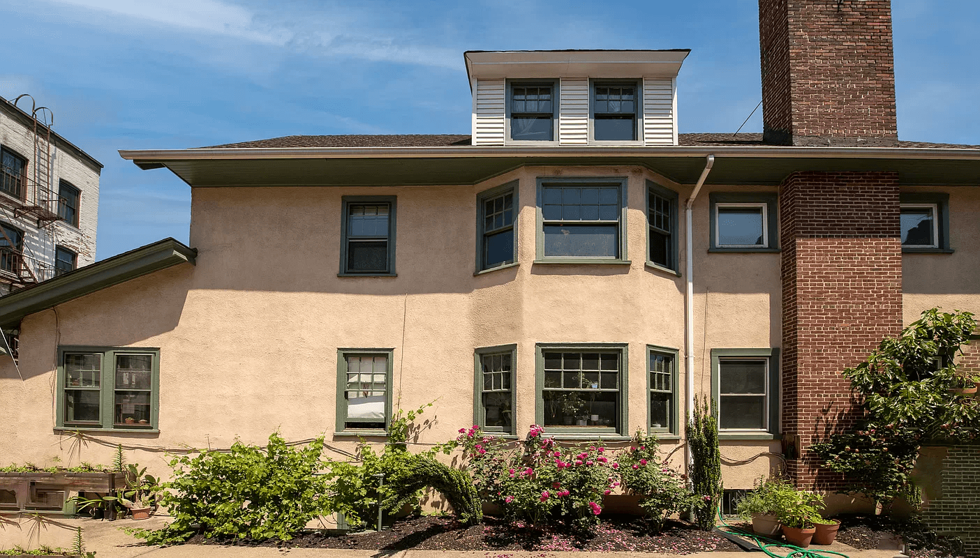 exterior of 1014 east 14th street midwood brooklyn