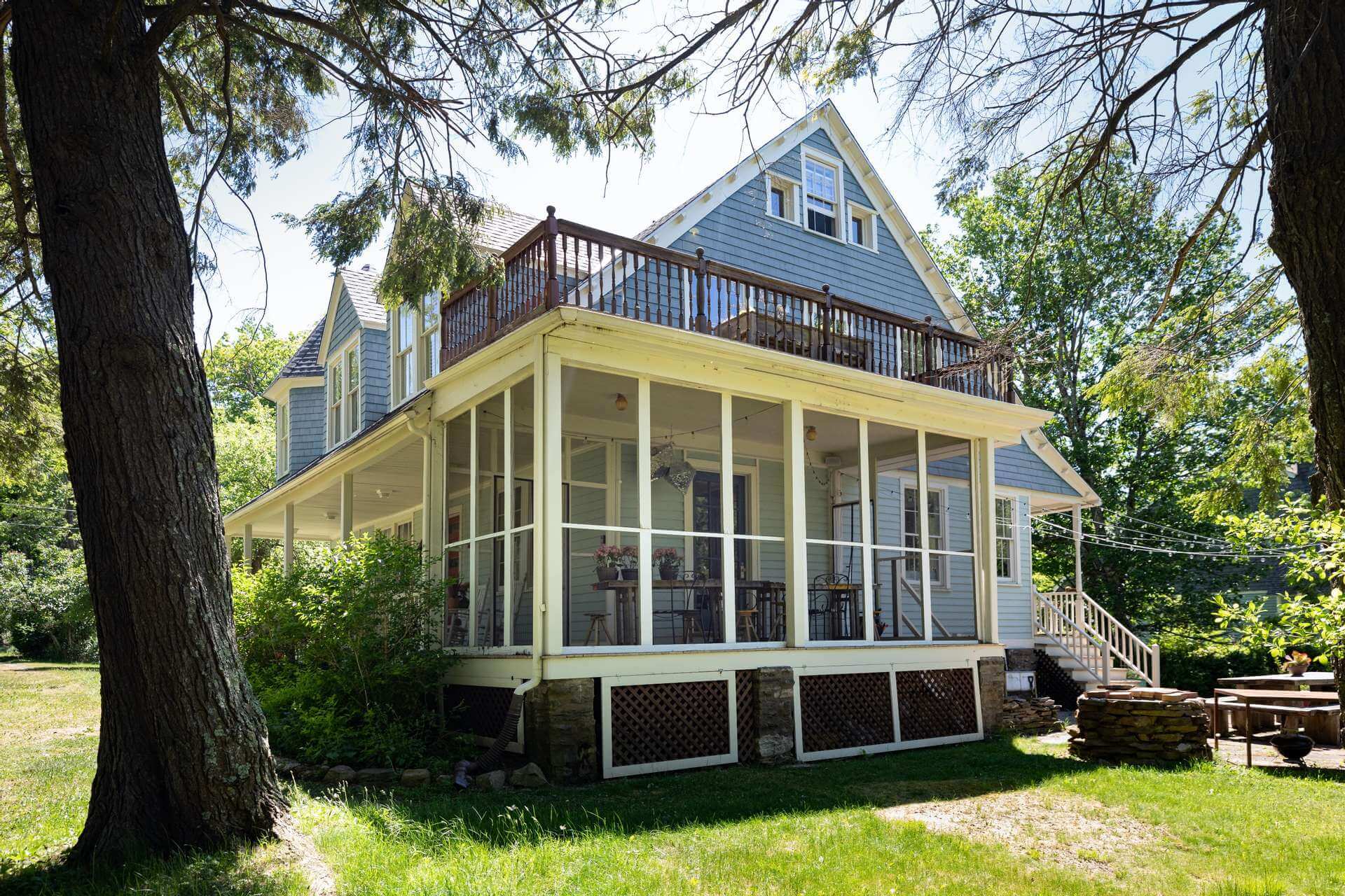 exterior of 173 park road wurtsboro