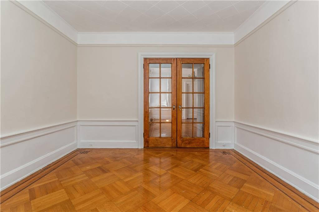 interior of apt 4j at 702 45th street brooklyn