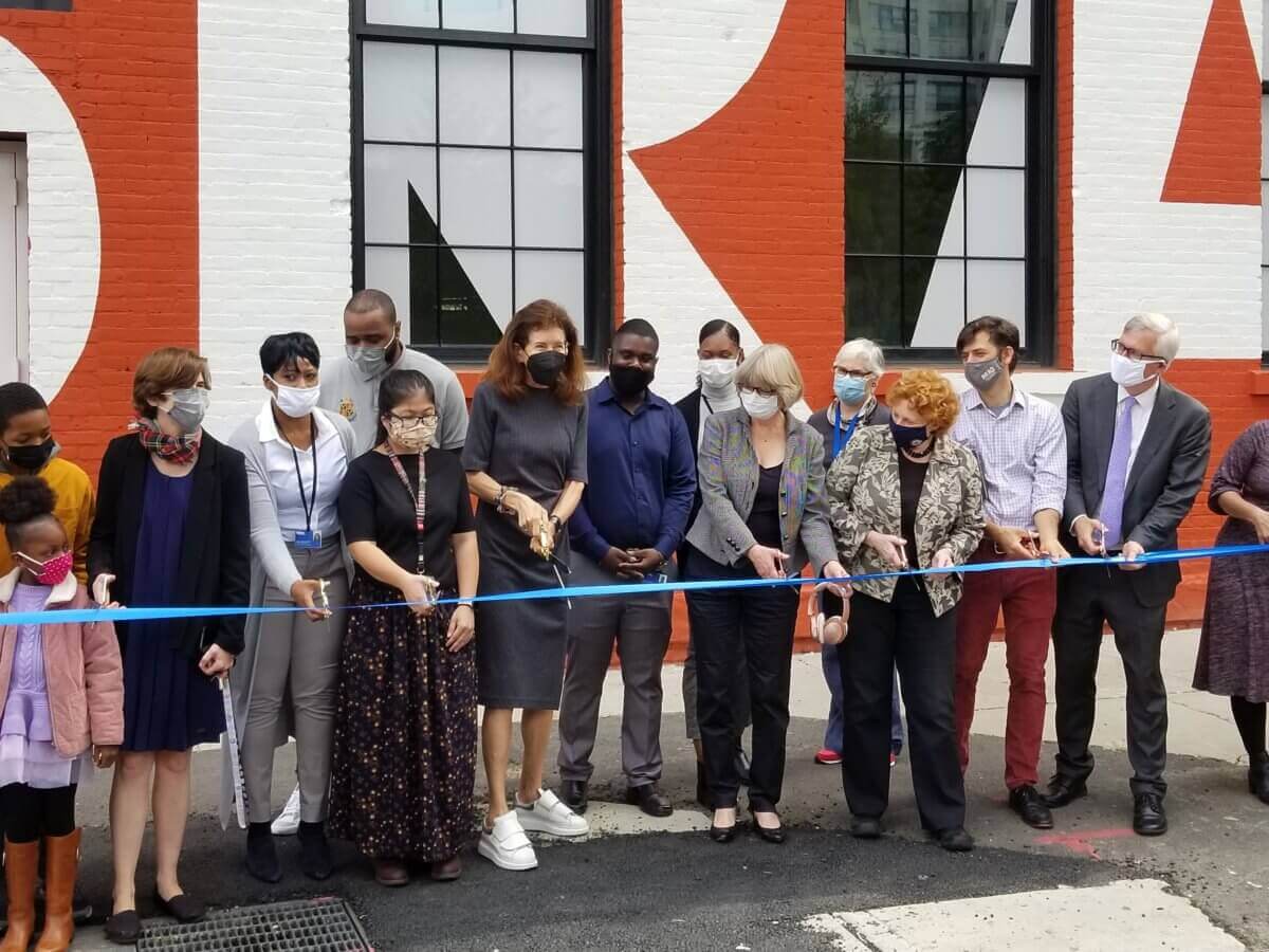 ribbon cutting to open the new library