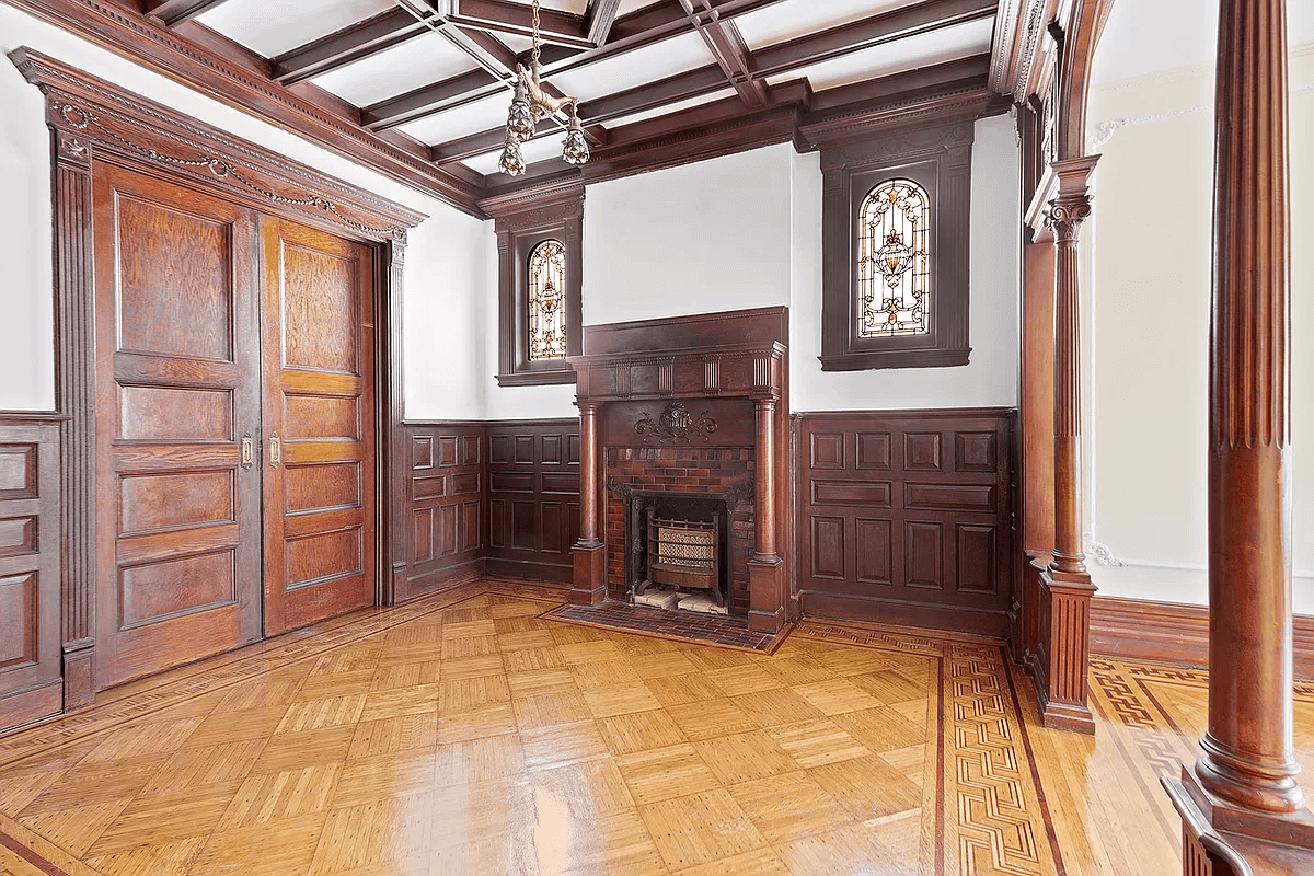 interior of 208 brooklyn avenue