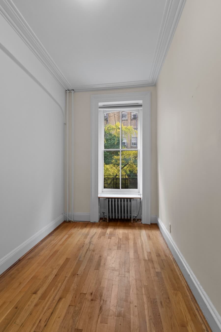 interior of 19 south elliott place