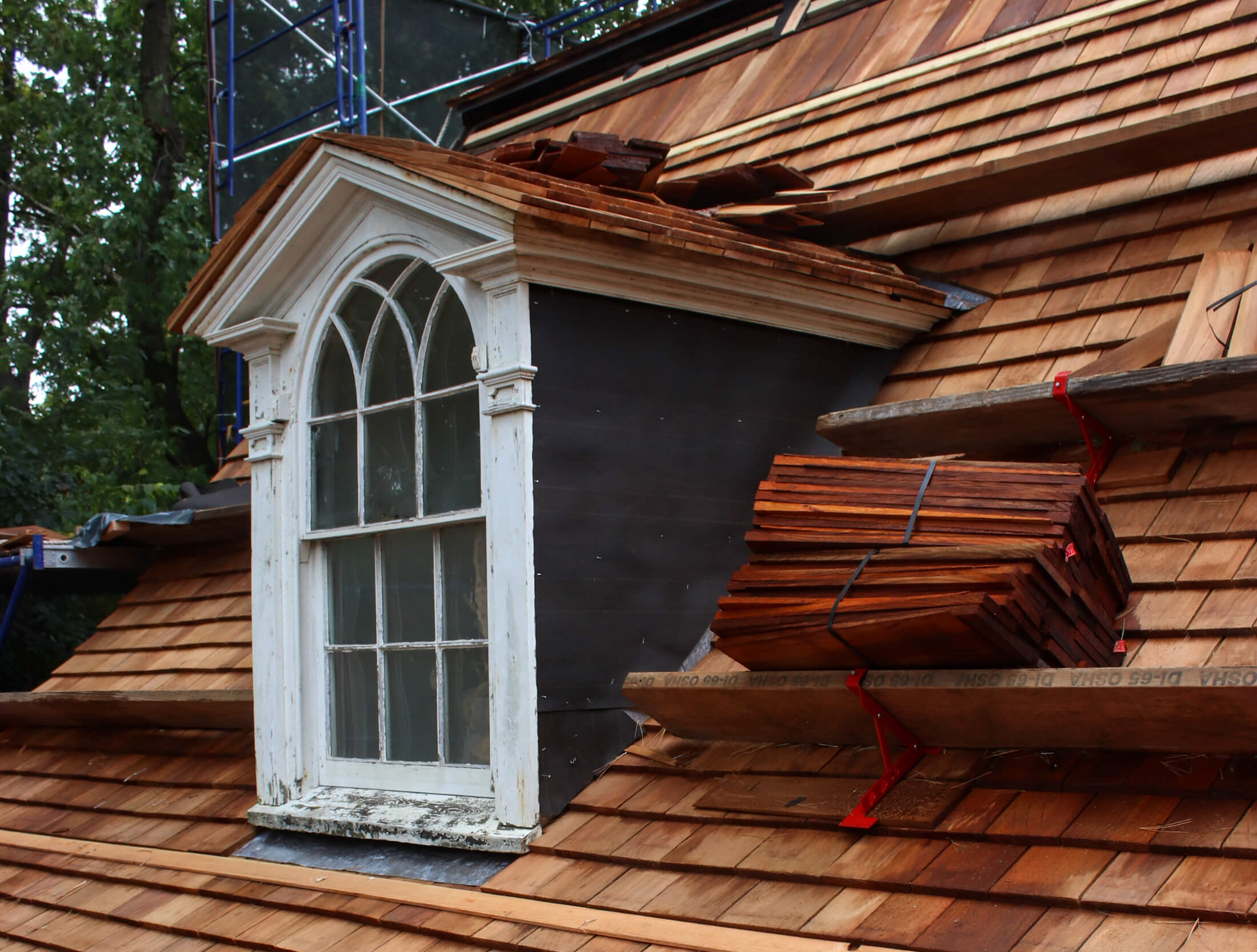roof of lefferts historic house