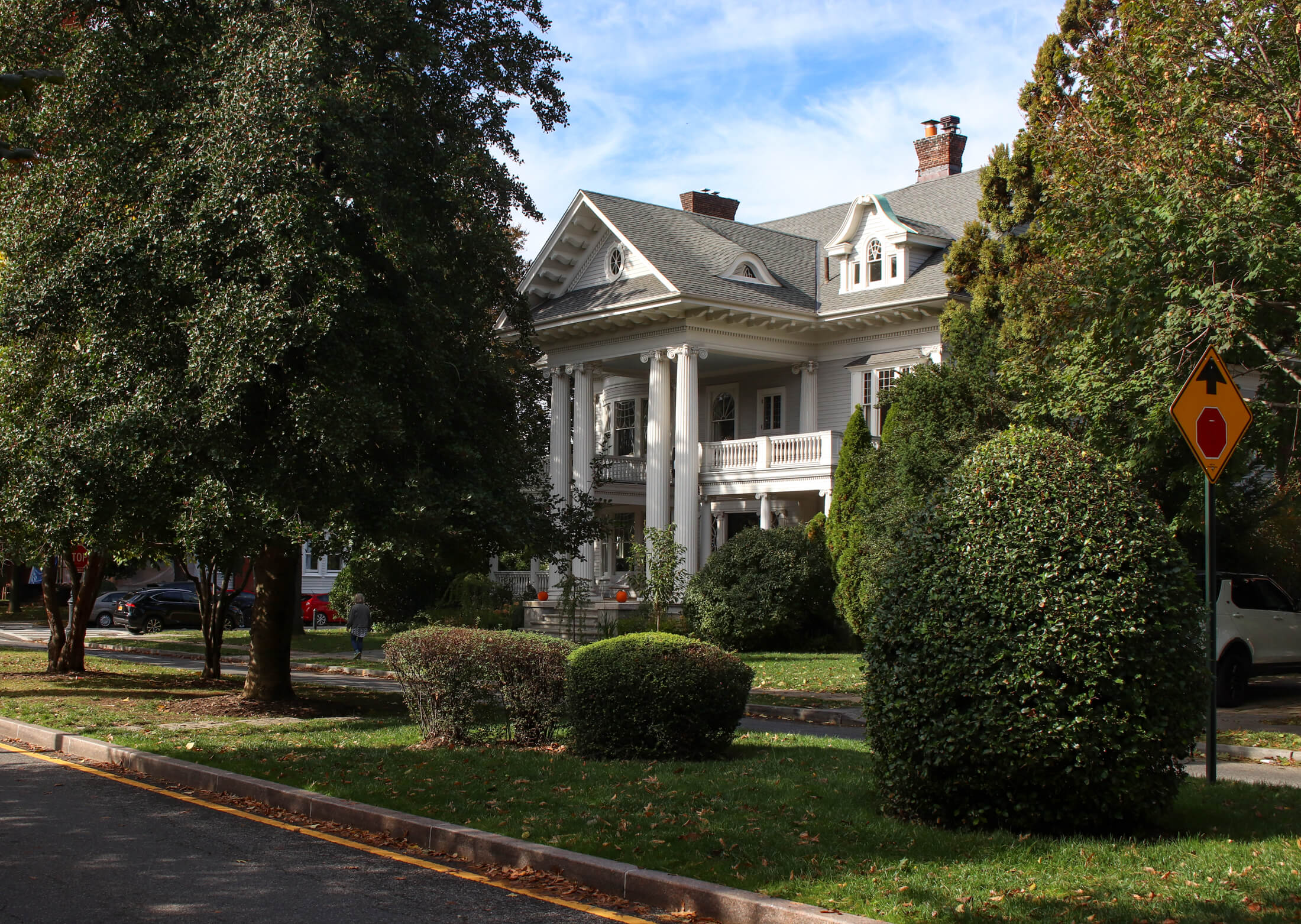 colonial revival in prospect park south