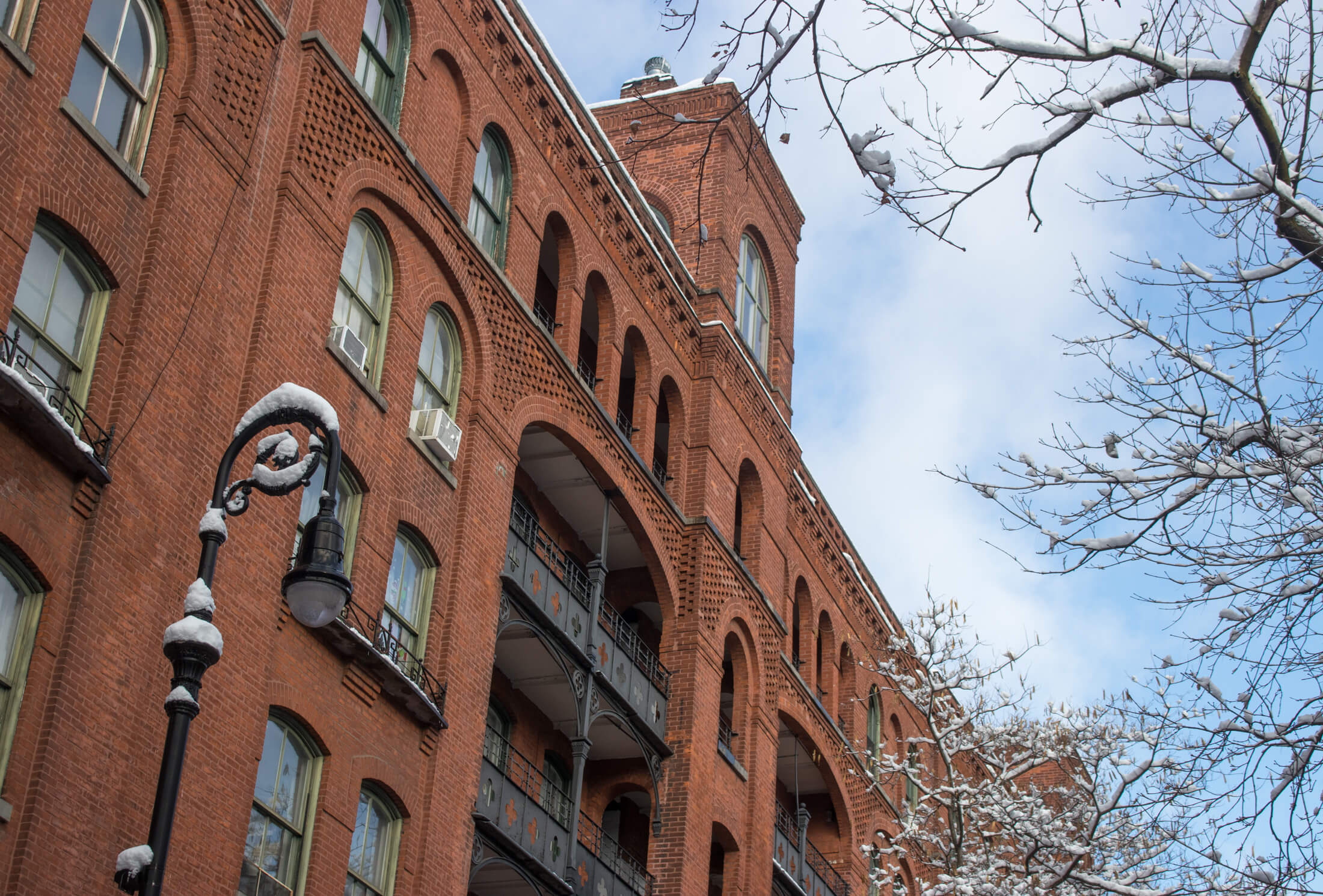 view on columbia place in brooklyn heights