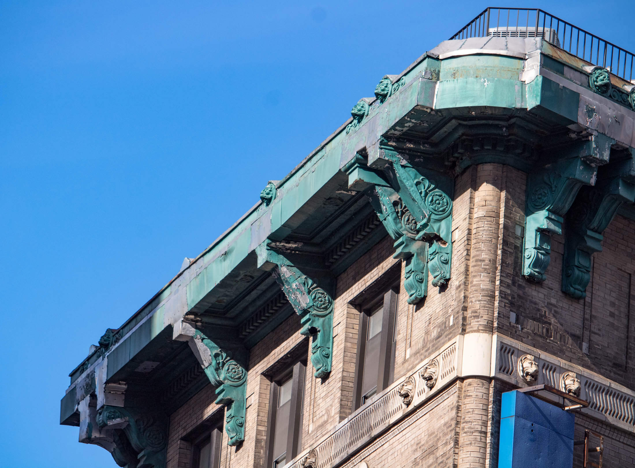 downtown brooklyn cornice