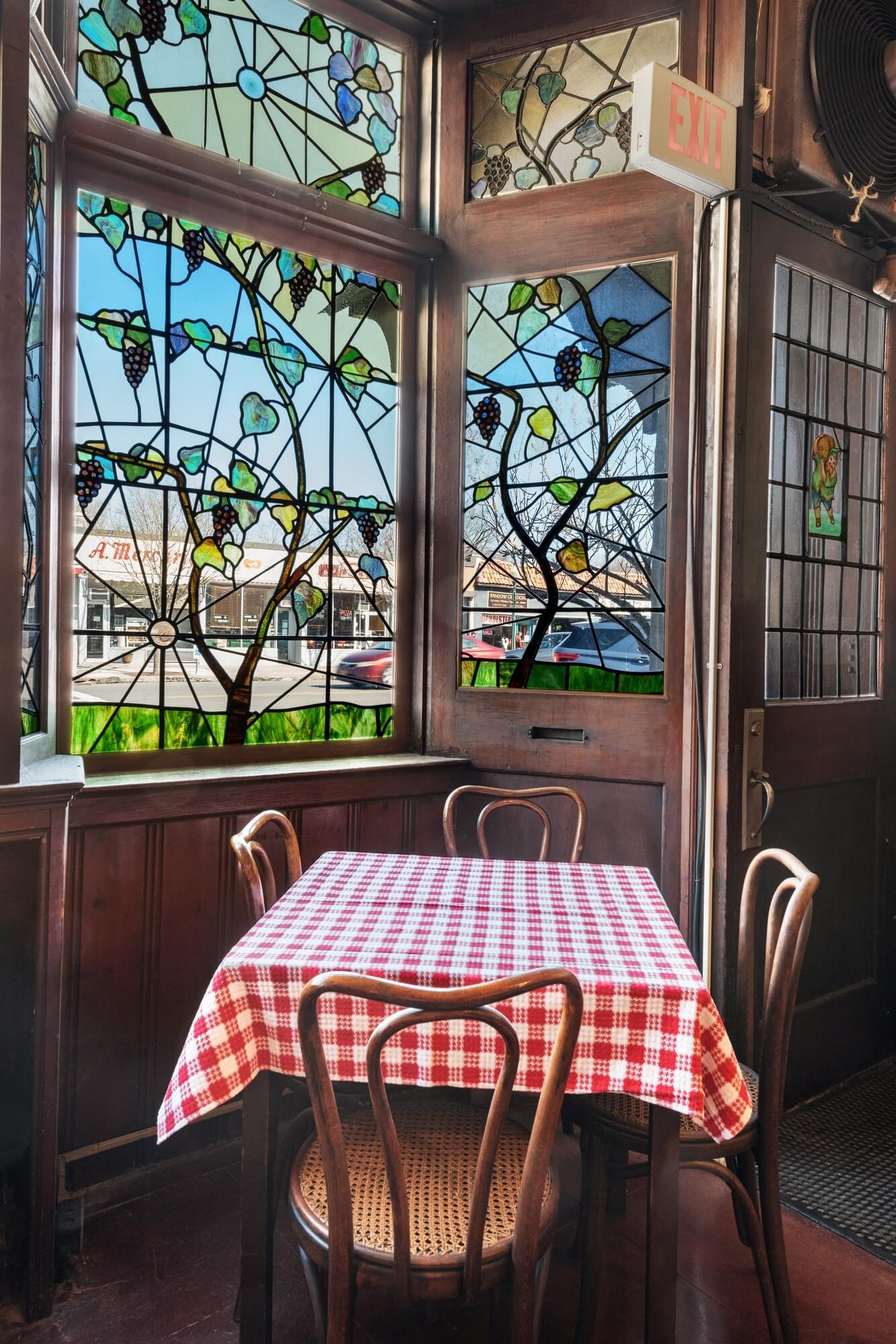 interior of huber's hofbrau 370 mamaroneck avenue