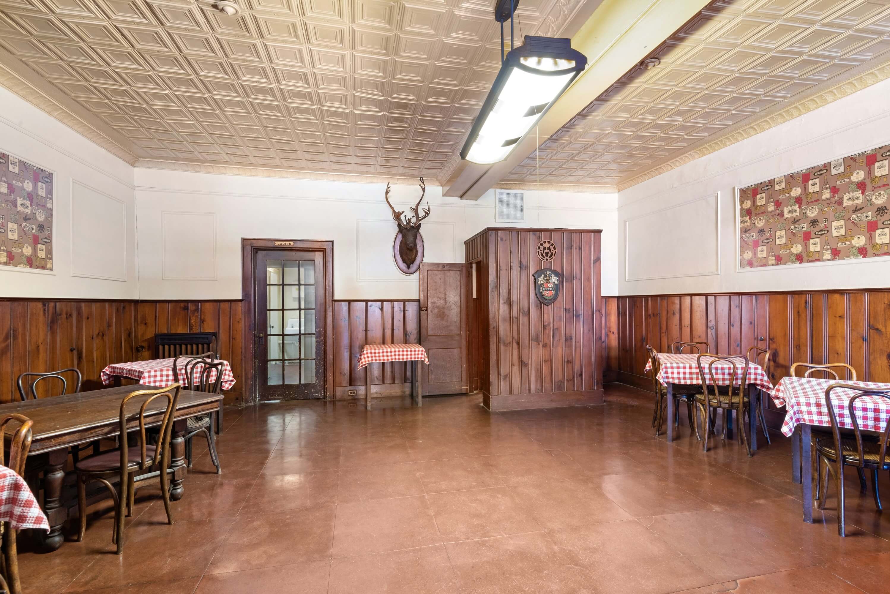 interior of huber's hofbrau 370 mamaroneck avenue