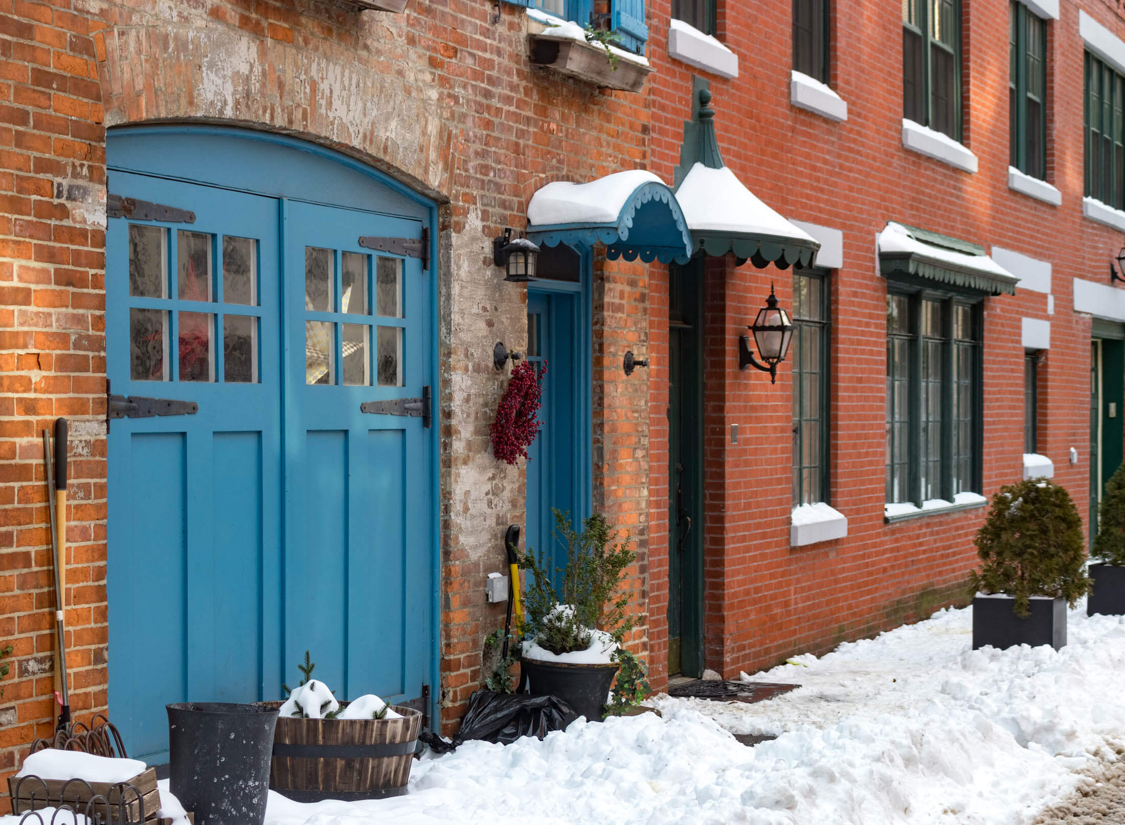 carriage houses on hunts lane