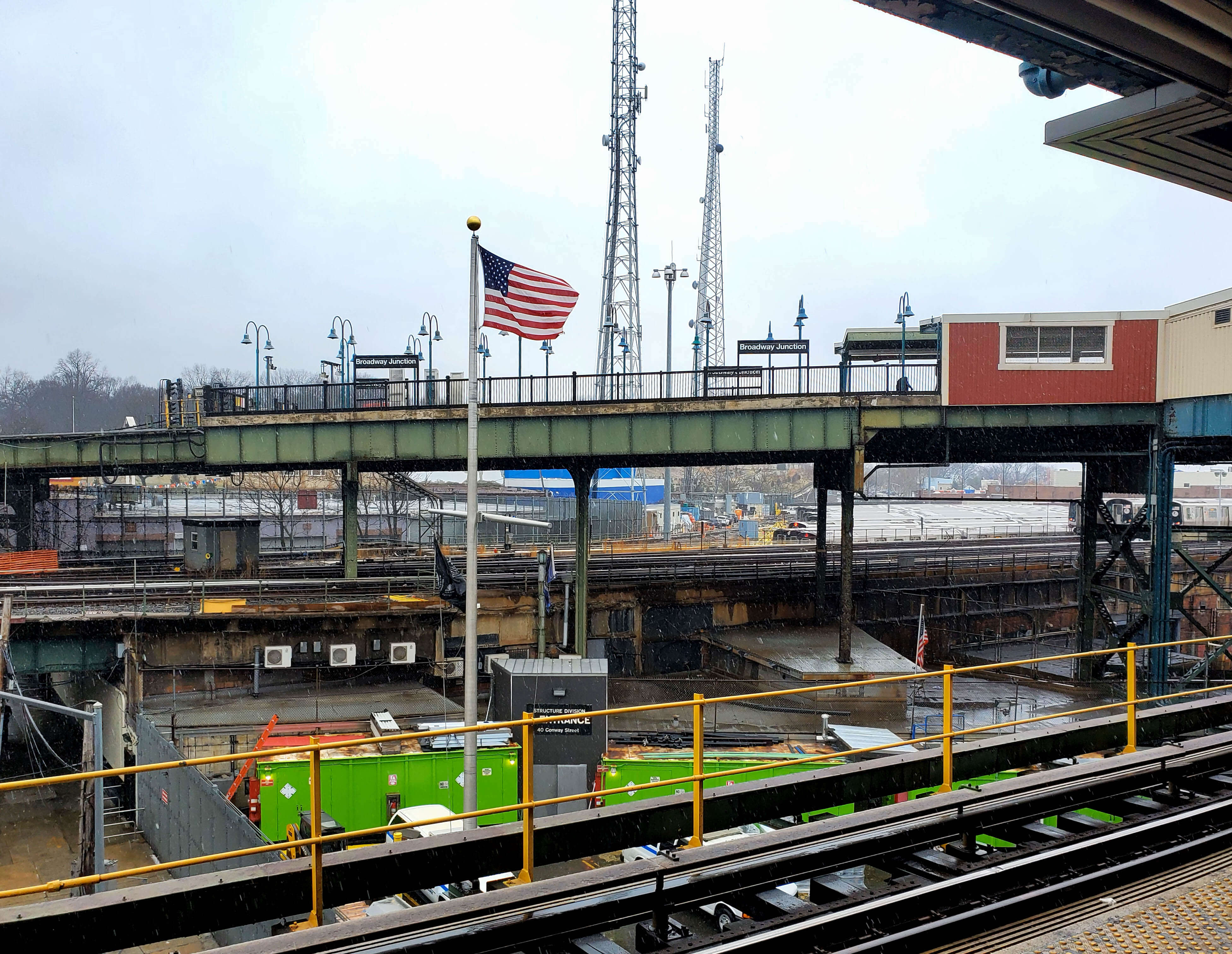 broadway junction from the subway platform